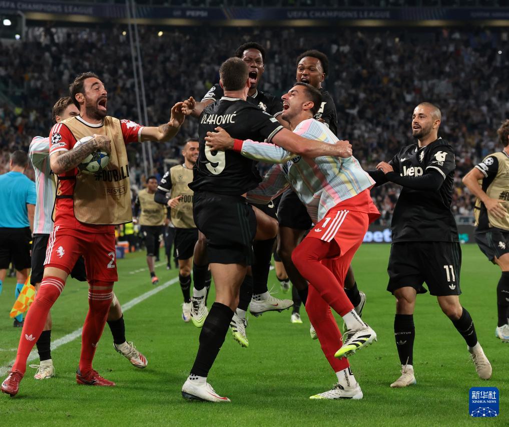 AA, 在比赛中射, msn AA, 在比赛中射, msn