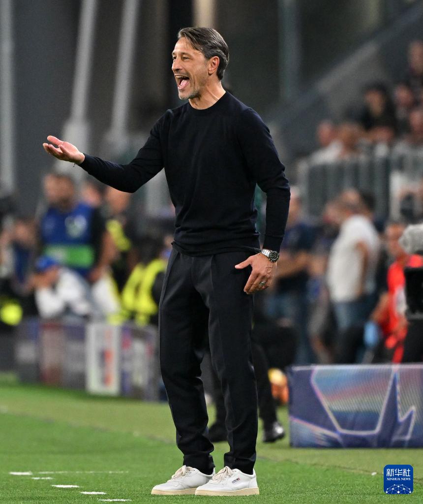 赛阶段首轮, 多特蒙德, src 赛阶段首轮, 多特蒙德, src