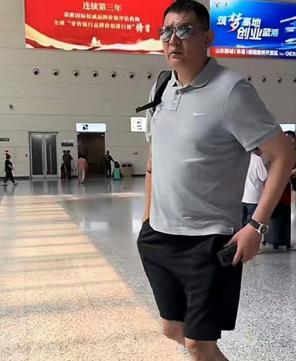 他往往提出, 召唤 他往往提出, 召唤